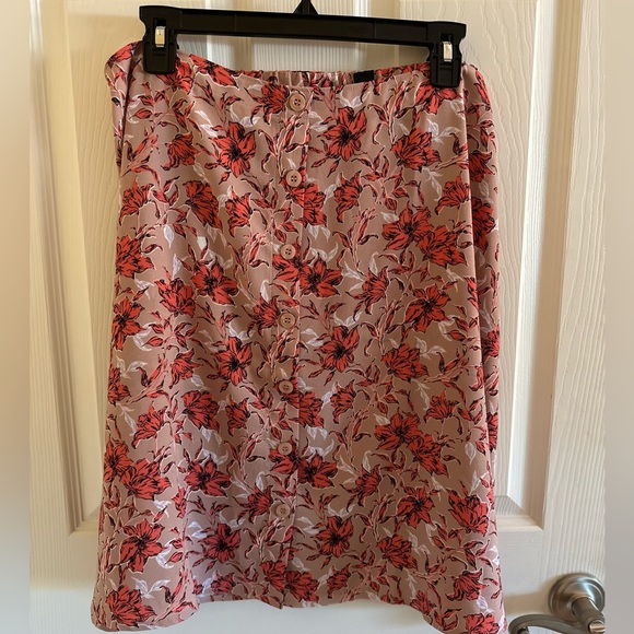 Halogen Knee Length Floral Skirt - Picture 1 of 5